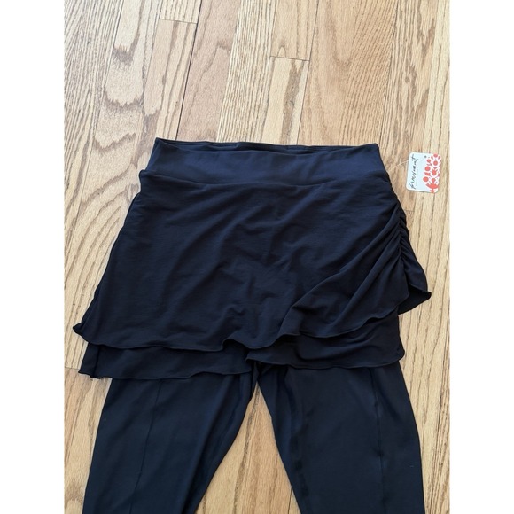 Free People Movement Skirted Leggings M Black NWT Studio Yoga Gym Athleisure - Picture 2 of 6
